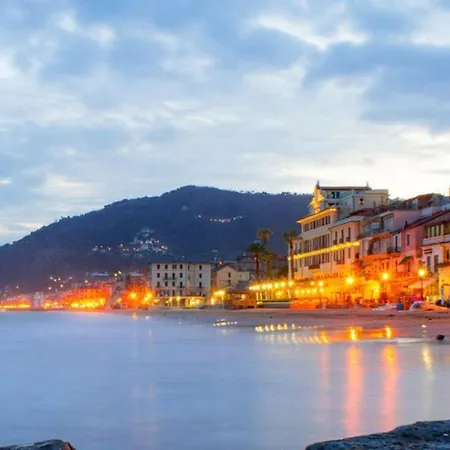 Apartment Maison Noni Bu - Exclusive Alassio